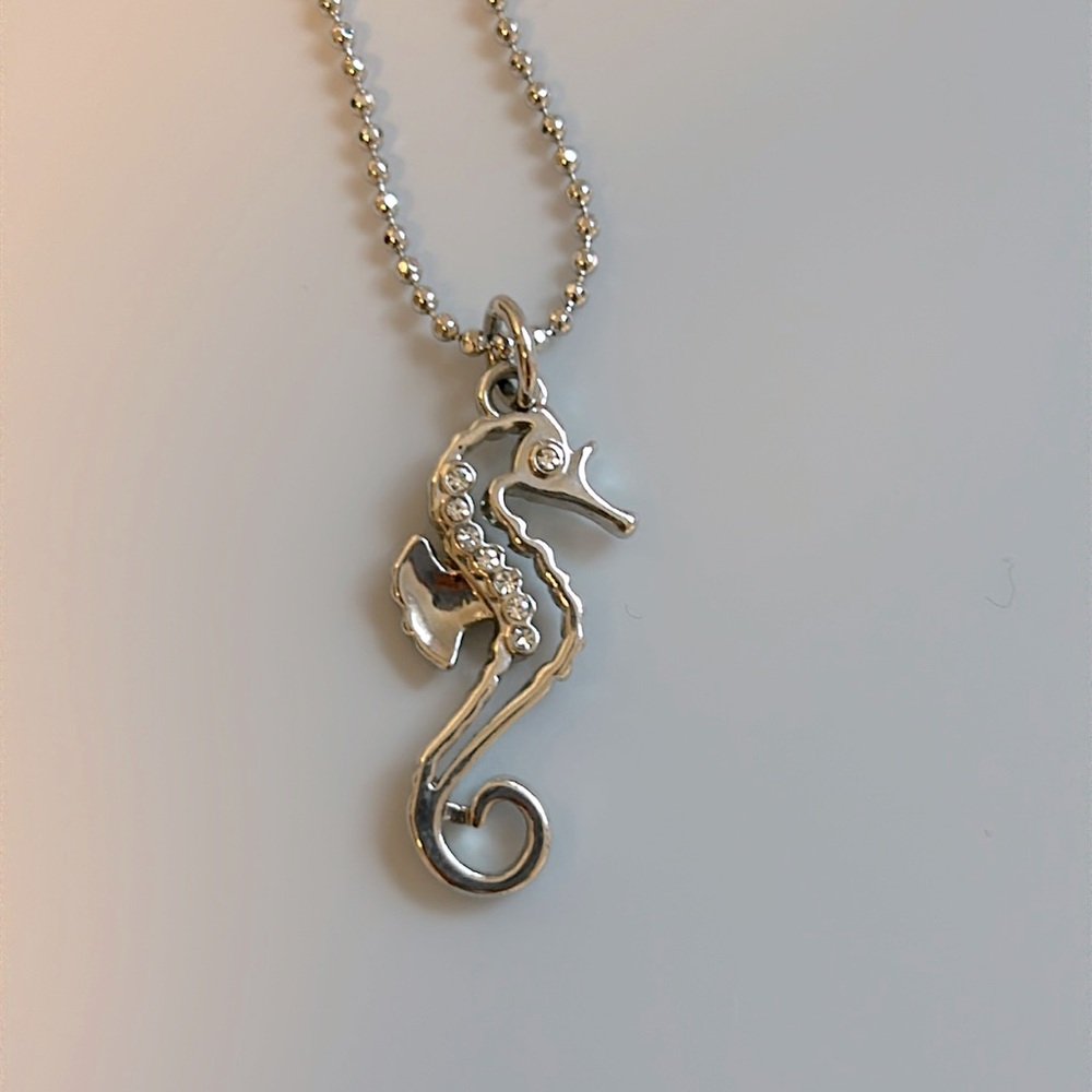 Seahorse silver necklace